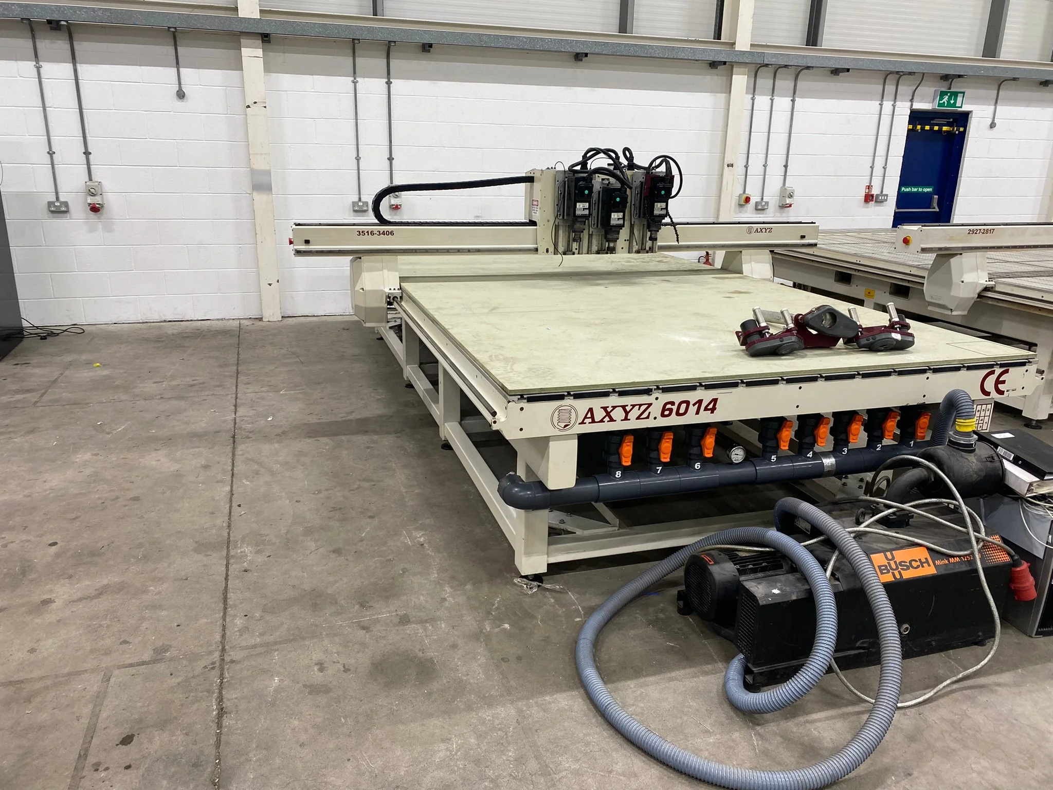 New Stock In - Used AXYZ 6014 CNC Router l large bed l Three heads